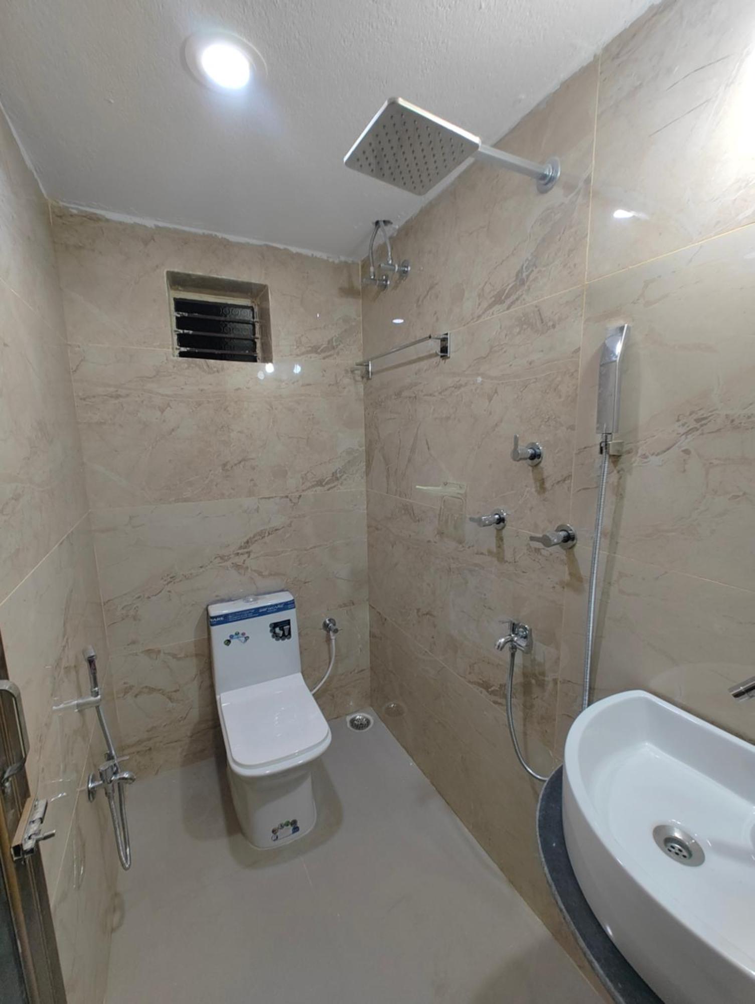 Moon Village Resort Shanti Niketan Luaran gambar